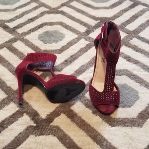 💜5/25💜😍Anne Michelle Peep Toe Heels😍